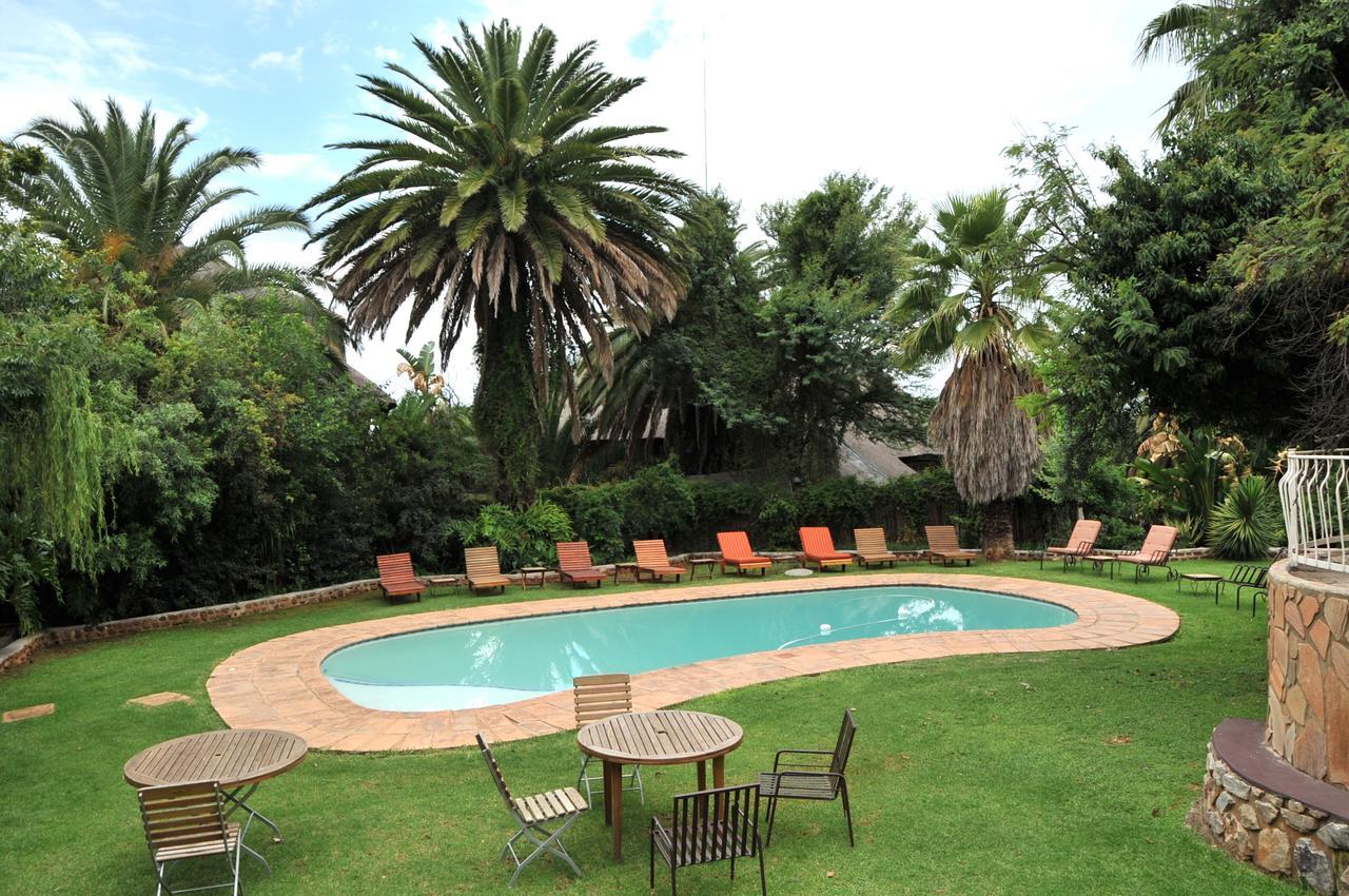 The Farm Inn Pretoria-Noord Buitenkant foto