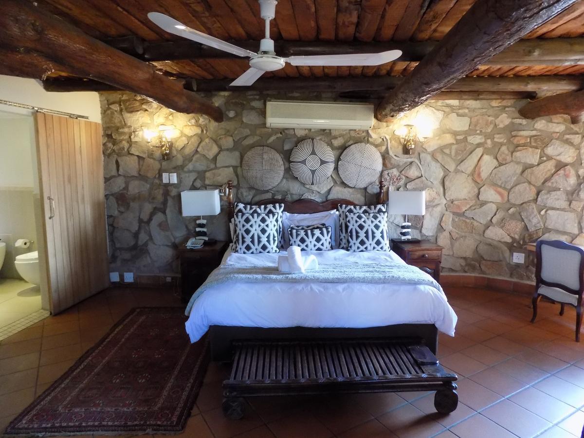 The Farm Inn Pretoria-Noord Buitenkant foto