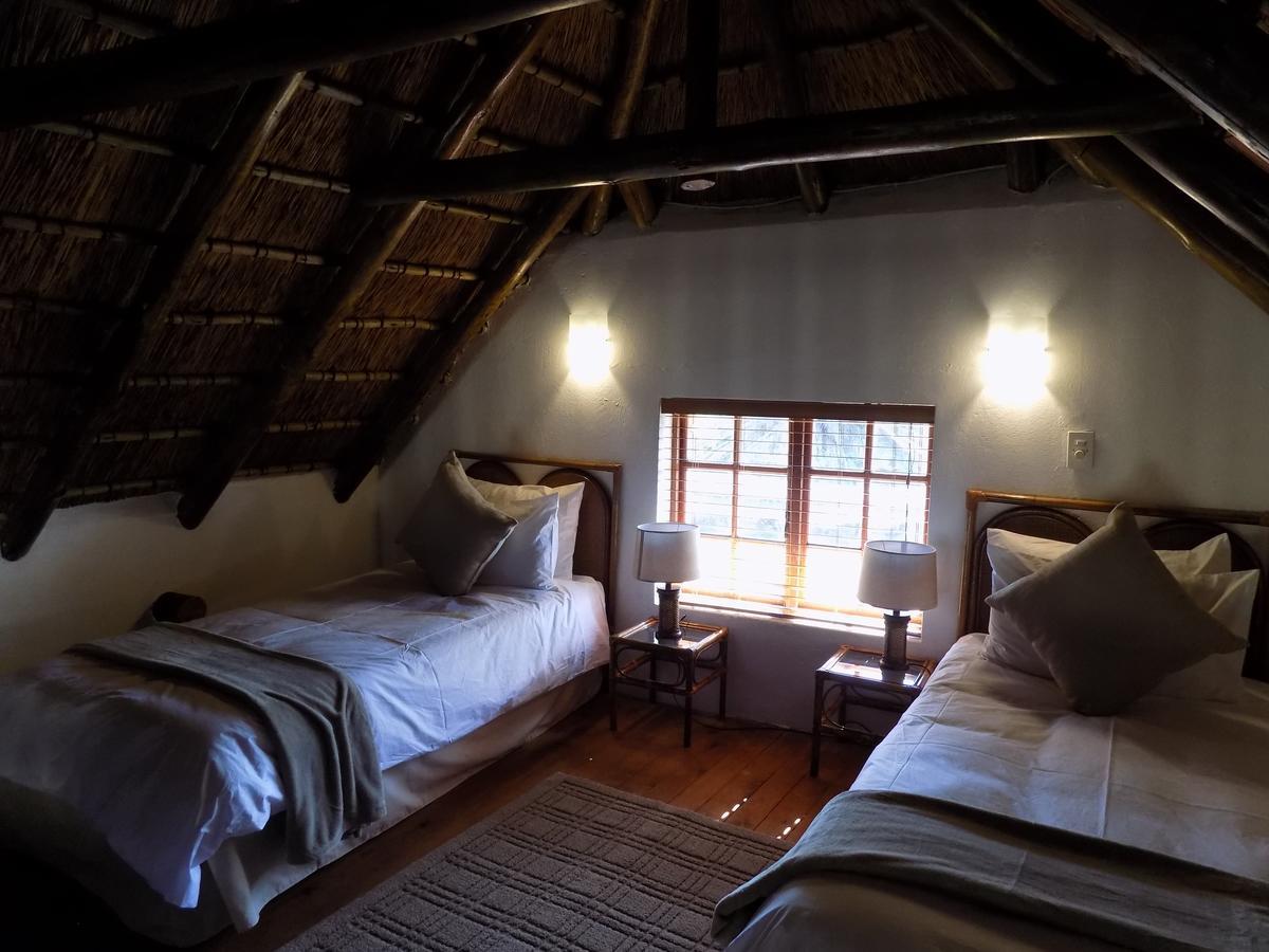 The Farm Inn Pretoria-Noord Buitenkant foto