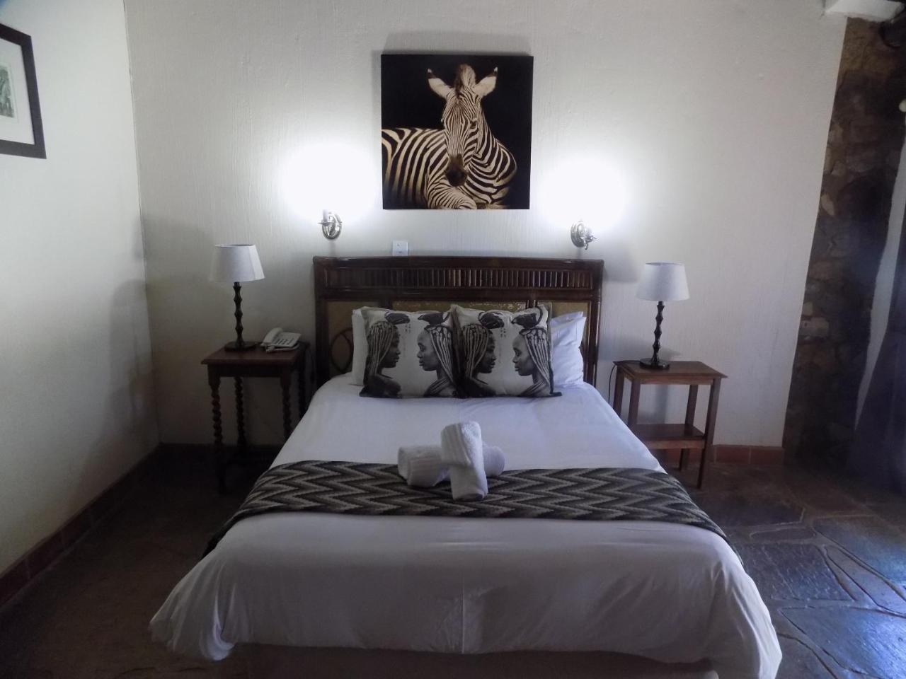 The Farm Inn Pretoria-Noord Buitenkant foto