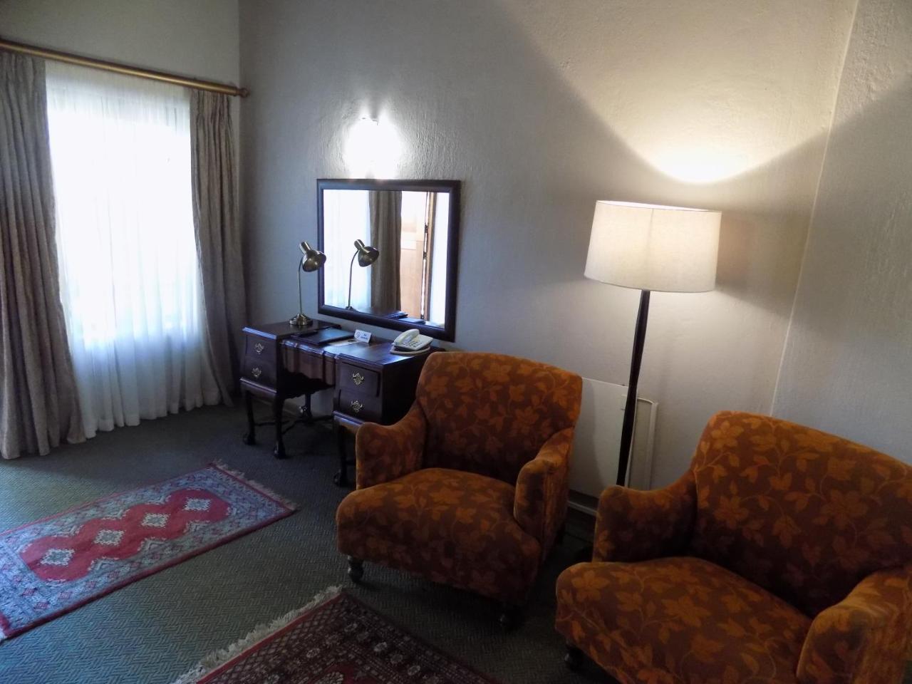 The Farm Inn Pretoria-Noord Buitenkant foto