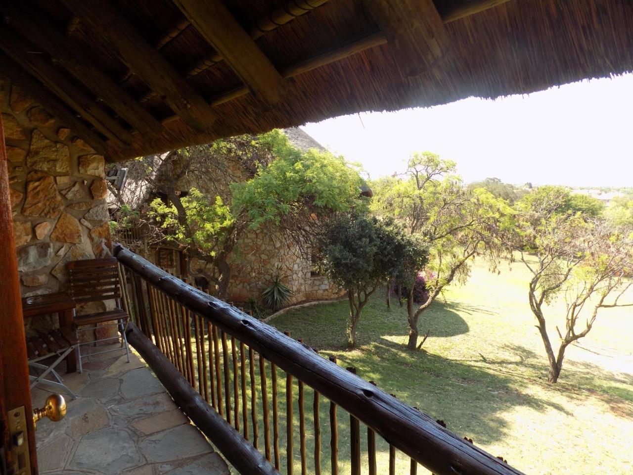 The Farm Inn Pretoria-Noord Buitenkant foto