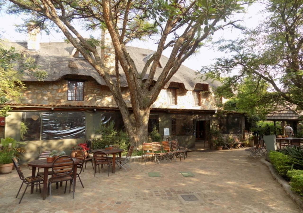 The Farm Inn Pretoria-Noord Buitenkant foto